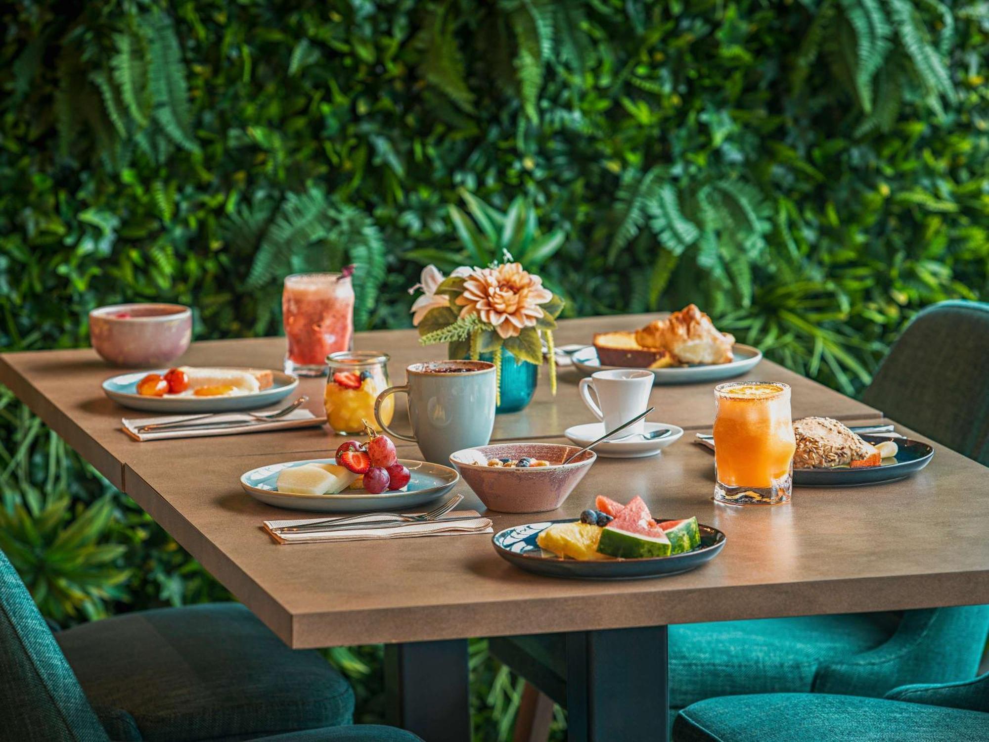 Mercure Lisboa Алмада Экстерьер фото